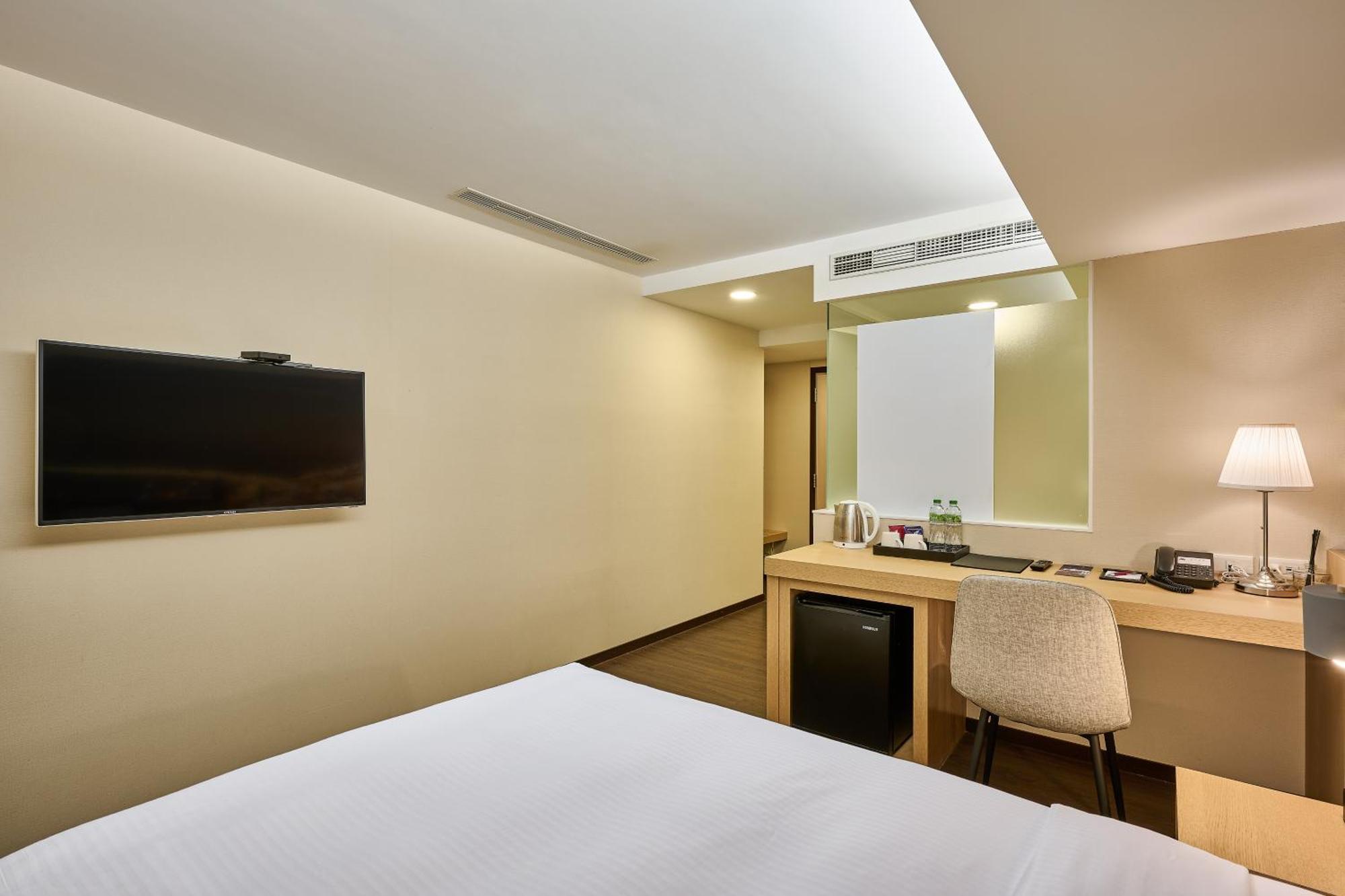 Eastin Taipei Hotel Exterior foto